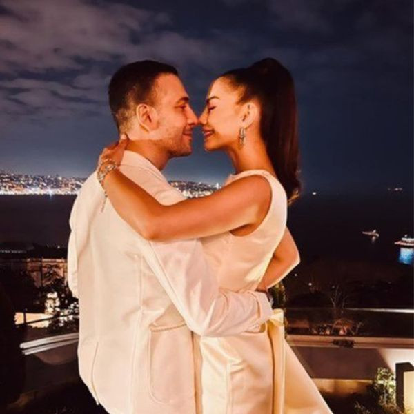 Demet Özdemir-Oğuzhan Koç çifti nişanlandı! Oğuzhan Koç'un o yorumu sosyal medyaya düştü! - Resim: 2