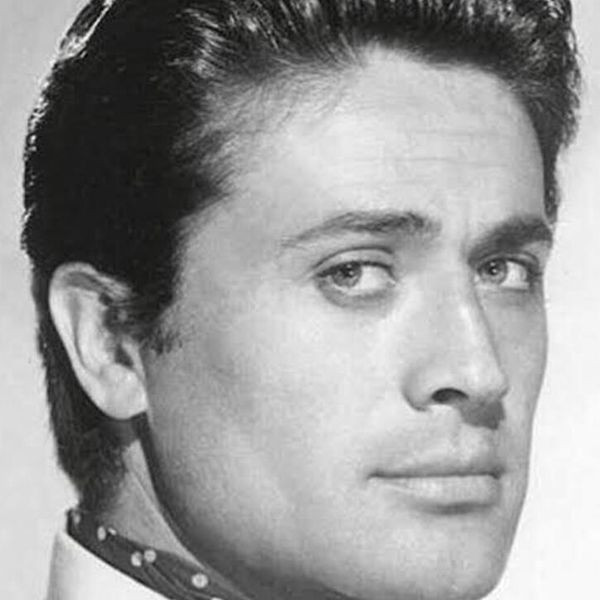 Seneler önce içini dökmüş! Cüneyt Arkın'ın yıllar önce kızına yazdığı duygu yüklü mektupta bakın neler yazıyor.. - Resim: 1