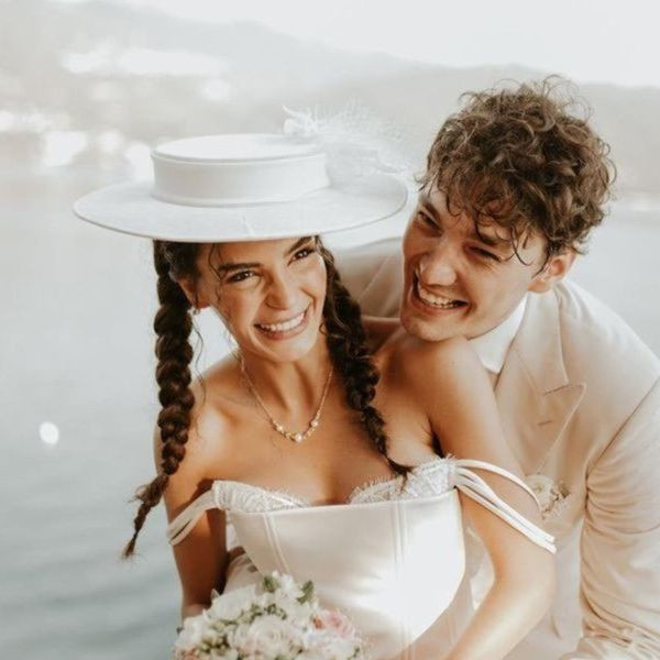 Düğünleri çok konuşulmuştu! Ebru Şahin-Cedi Osman çifti Çeşme'de balayı yapıyor... - Resim: 1