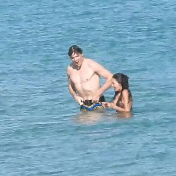 Düğünleri çok konuşulmuştu! Ebru Şahin-Cedi Osman çifti Çeşme'de balayı yapıyor... - Resim: 2