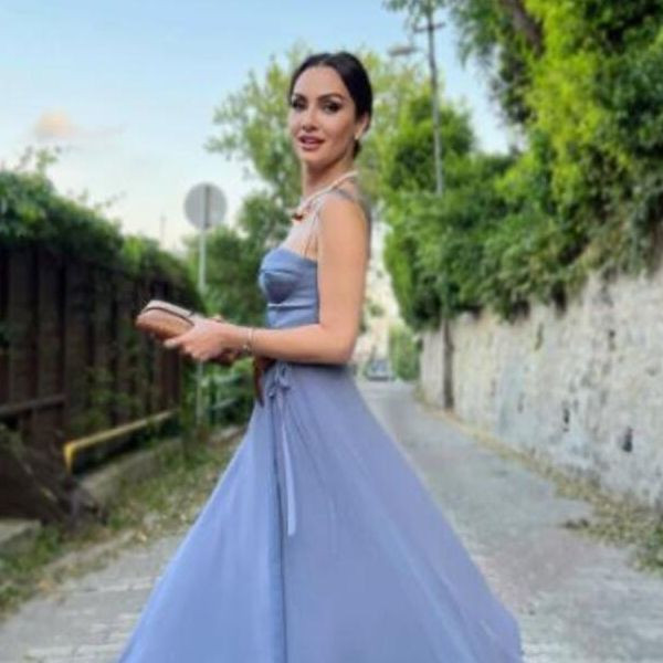 Aralarında aşk dedikodusu çıkmıştı! Birce Akalay'dan tatil dönüşü ilk açıklama geldi - Resim: 4