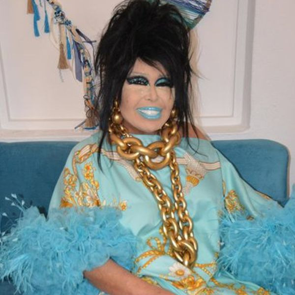 Bülent Ersoy'un paylaşımındaki o detay dikkatlerden kaçmadı! Tırnakları olay oldu... - Resim: 2