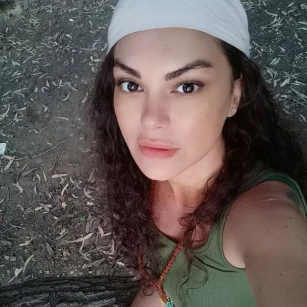 Cinsellik itirafı olay olmuştu! Şarkıcı Nez kalça dansı yaparken kendinden geçti - Resim: 3