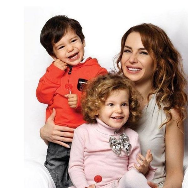 Reha Muhtar mahkemeye koştu! Deniz Uğur ile aralarındaki sular durulmuyor şimdi de nafaka kavgası çıktı! - Resim: 1