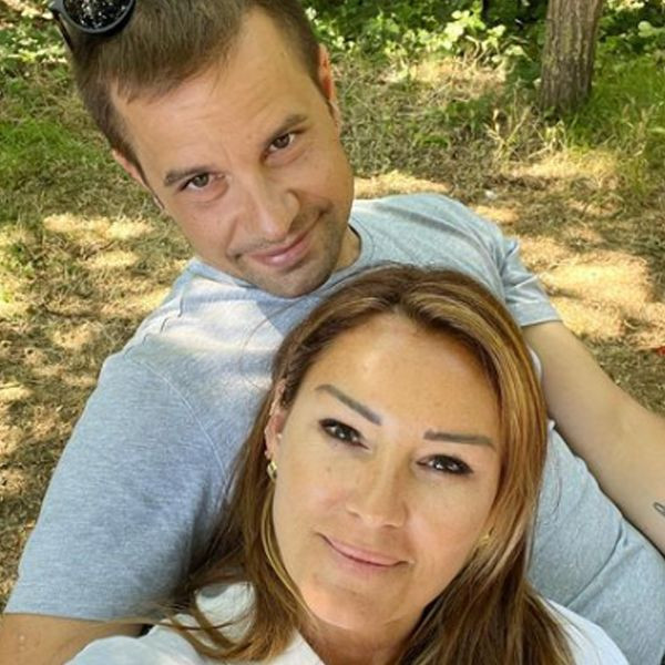 Teknede romantizm! Yağmur Atacan'dan eşi Pınar Altuğ'a aşk dolu sözler... - Resim: 2