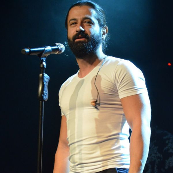 Koray Avcı konser alanına bakın nasıl geldi! Herkes şoke oldu, hayranları bol bol fotoğraf çektirdi - Resim: 2