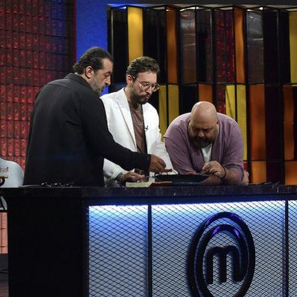 Masterchef'te böyle hata görülmedi! Yemeğin tadına bakan jüri üyeleri şaştı kaldı, şeker yerine... - Resim: 2