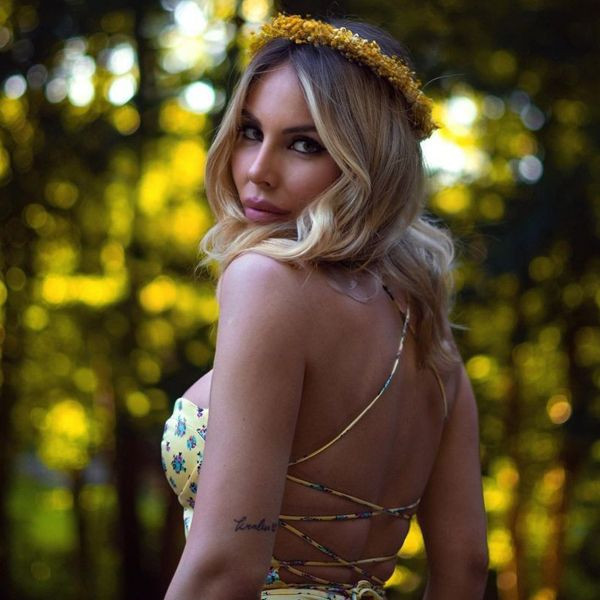 "Bir dolar bir de göğüslerim değerli" diyen Hande Sarıoğlu'nun o paylaşımı takipçilerini heyecanlandırdı - Resim: 2