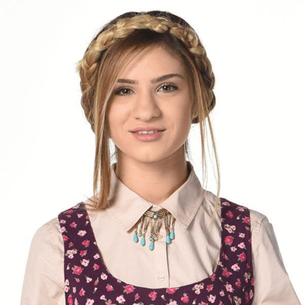 Feride Hilal Akın'ın bu halini tanıyamayacaksınız! Yeni imajı ve estetikleriyle bambaşka biri oldu - Resim: 1