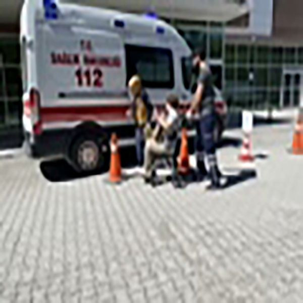 Konya'da korkunç kaza! Kontrolden çıktı üç araca çarptı: 8 yaralı - Resim: 4