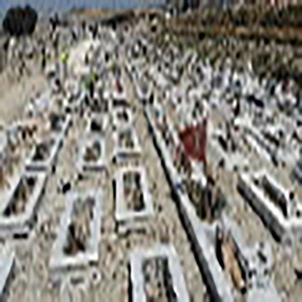 Depremde sevdiklerini kaybeden kadın yürekleri parçaladı! "Her gün mezara gelip ağlıyor" - Resim: 2