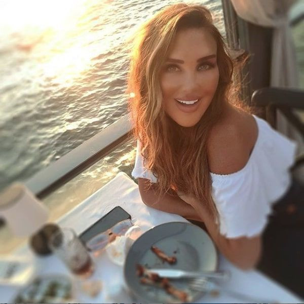 Alaattin Çakıcı ile Ece Erken ve sevgilisi Şafak Mahmutyazıcıoğlu fotoğrafını paylaştı - Resim: 2