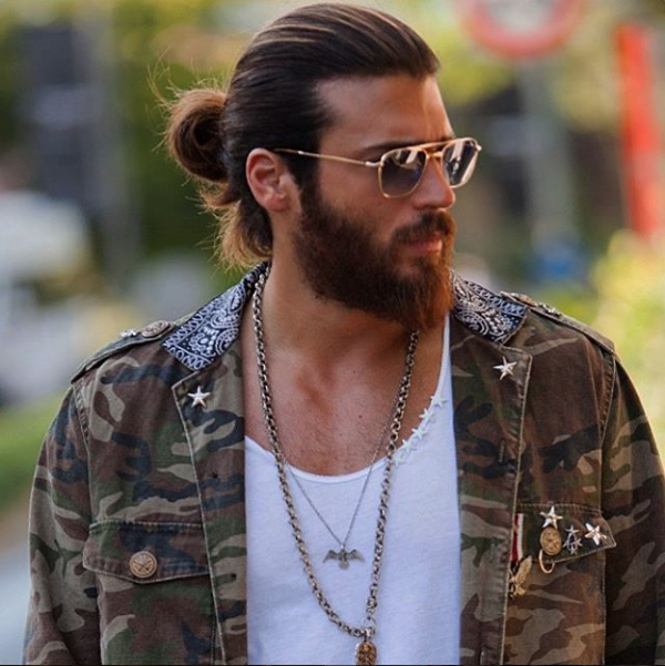 Can Yaman için şok eden suçlama kadın hayranı 'Beni dövdü' deyip şikayetçi oldu - Resim: 7