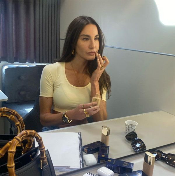 Hem suçlu hem güçlü! Eski mankenden muhabirlere sert çıkış - Resim: 1