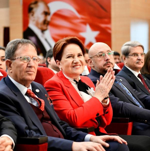 Meral Akşener'den Suriyelilerle ilgili çok konuşulacak teklif! Esad'la görüşüp... - Resim: 0