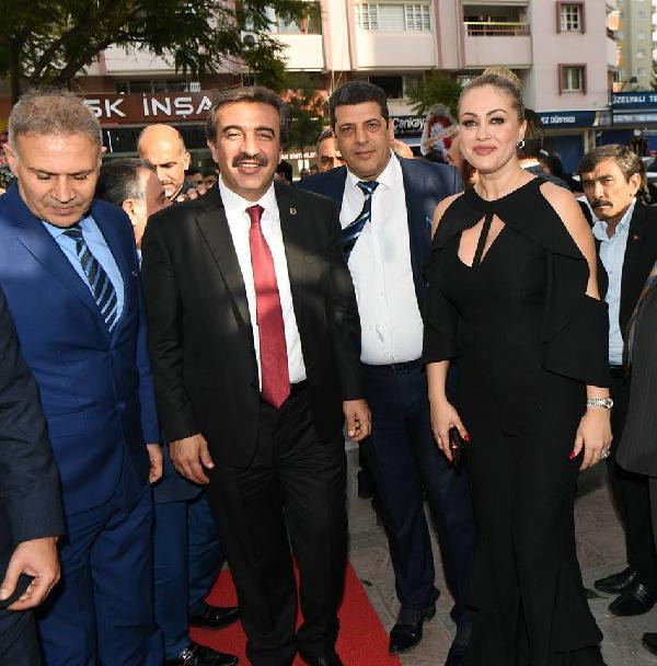 Hevesi kursağında kaldı! Yeliz Yeşilmen'e büyük şok - Resim: 1