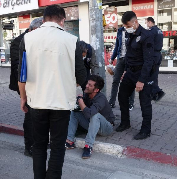 'İmdat' diye bağırdı çığlık attı! Antalya'da genç adam polise zor anlar yaşattı - Resim: 1