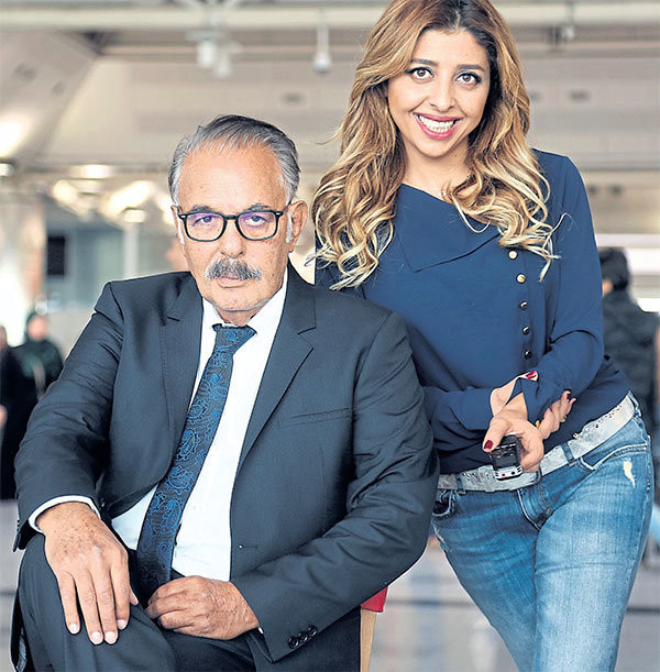 Ferdi Tayfur: Cumhurbaşkanı bize gülümsesin yeter  - Resim: 1