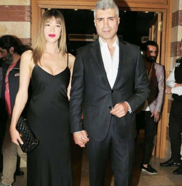 Özcan Deniz ve Feyza Aktan birbirine girdi! Evimi gasbetti deyip şikayet etti - Resim: 3