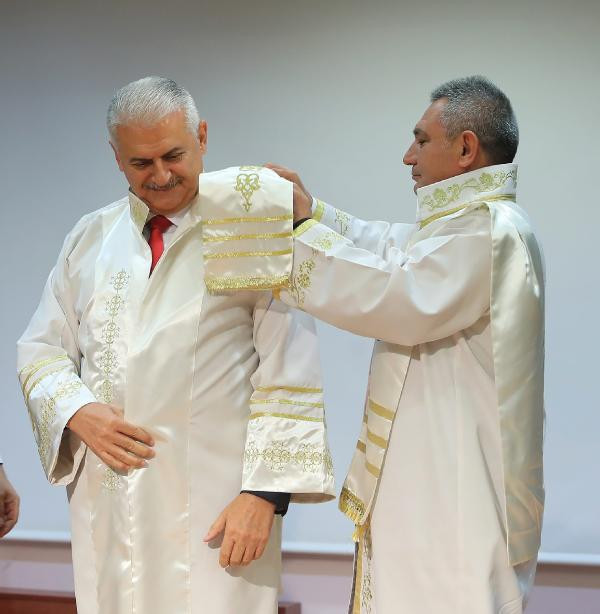 Başbakan Yıldırım'a fahri doktora - Resim: 2