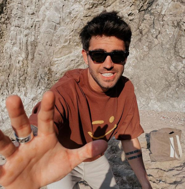 Serkay Tütüncü paylaşımıyla sosyal medyada tepki topladı! "Siz kafayı mı yediniz" - Resim: 1