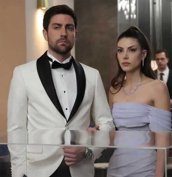 Deniz Baysal çocukluk fotoğrafını paylaştı sosyal medyada beğeni yağdı! - Resim: 3