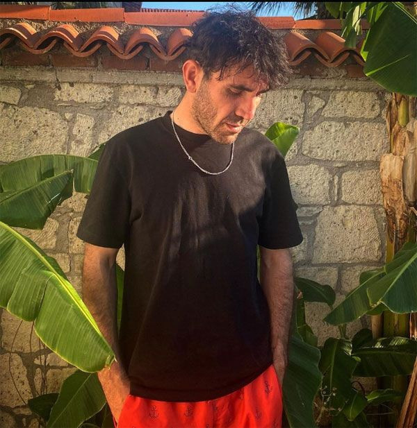 Yeni bir aşk mı doğuyor dedirten paylaşım! Yargı'nın Pars Savcısı Hazal Subaşı ile tatile çıktı - Resim: 2