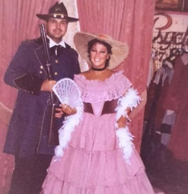 Safiye Soyman'ın MS hastası oğlunun eski fotoğrafını görenlerin ağzı açık kaldı! - Resim: 3