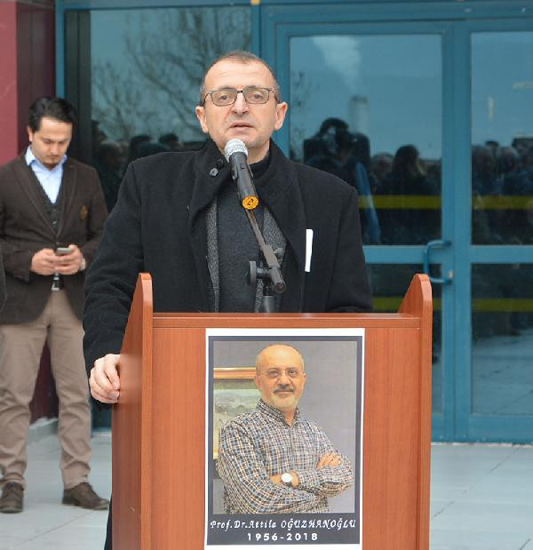 En sıradışı cenaze! Profesörü mezara gömmek yerine...  - Resim: 3