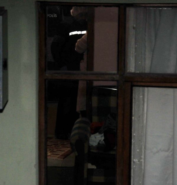 Anne ve 3 çocuğunu katlettiler - Resim: 3