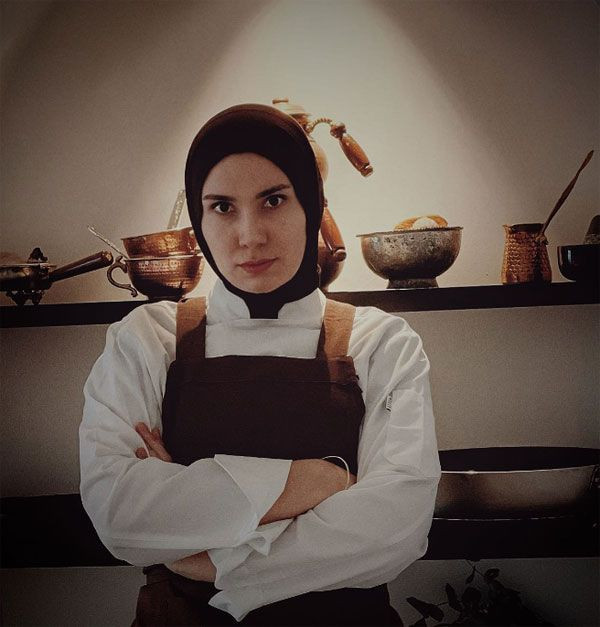 MasterChef Güzide'nin paylaşımı hayranlarını kızdırdı! "Yeni Hac yapan birine yakışan laf mı" - Resim: 3