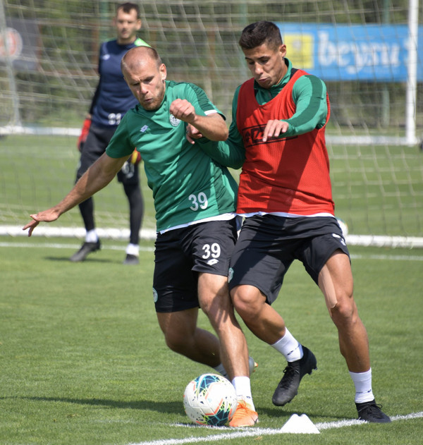 Konyaspor Galatasaray maçı hazırlıklarına son sürat başladı - Resim: 0