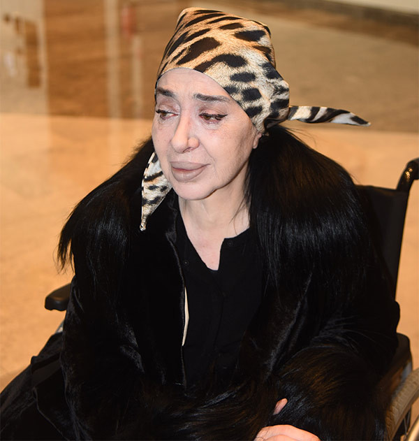 Nur Yerlitaş gözyaşları içinde isyan etti: Kafamı boydan boya kestiler - Resim: 3