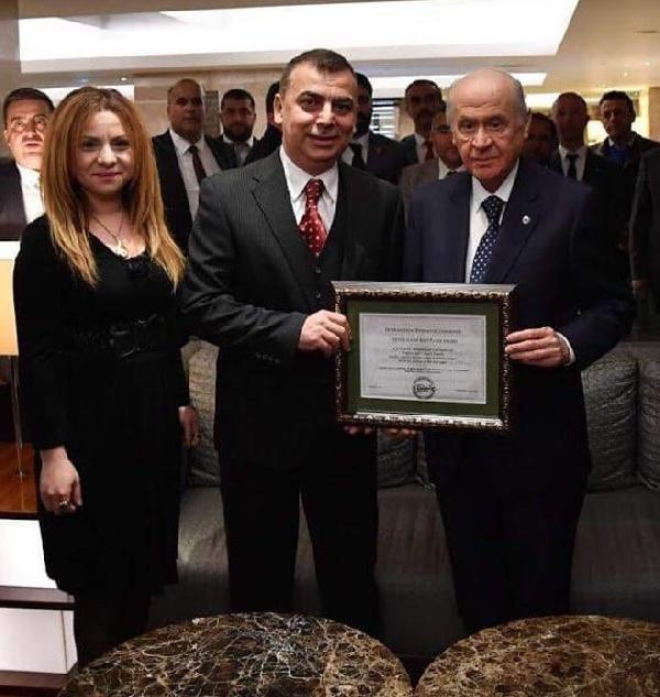 Bahçeli'yi anlatan ilk İngilizce kitap yayımlandı - Resim: 0