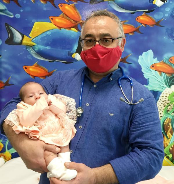 Antalya'da 1,3 kilo doğdu 46 gün yoğun bakımda kaldı! İşte son hali - Resim: 0