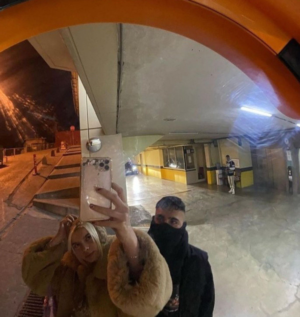 Aşk yaşadıkları iddia edilmişti! Aleyna Tilki'nin Uzi paylaşımı her şeye noktayı koydu - Resim: 1