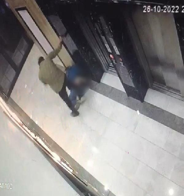 Genç kadına asansörde dehşeti yaşatmıştı! O cani için istenilen ceza belli oldu! - Resim: 1