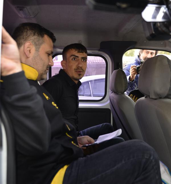 Söyledikleriyle pes dedirtti: Aileme acımıyorum - Resim: 1