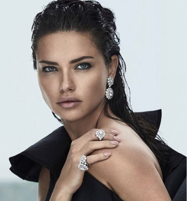 Adriana Lima vatandaşlık aldı sevgilisi Emir Uyar'a da mesaj gönderdi - Resim: 4