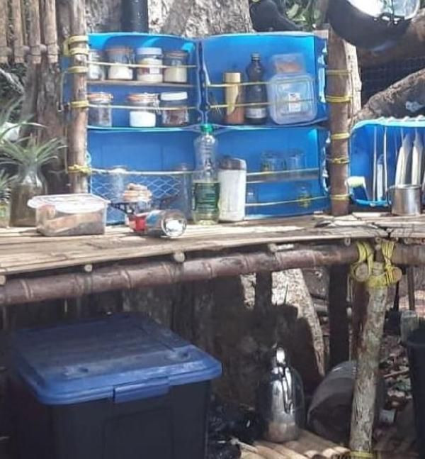 İngiliz gönüllü, koronavirüs nedeniyle Myanmar’daki adada 2 aydır mahsur - Resim: 2