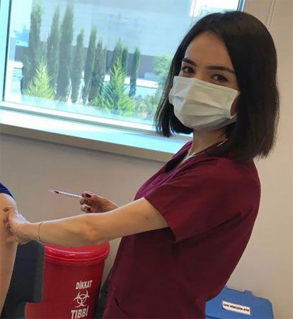 Maskelerin atılacağı yasakların biteceği tarih belli oldu! Aşıda rekor üstüne rekor geldi - Resim: 4