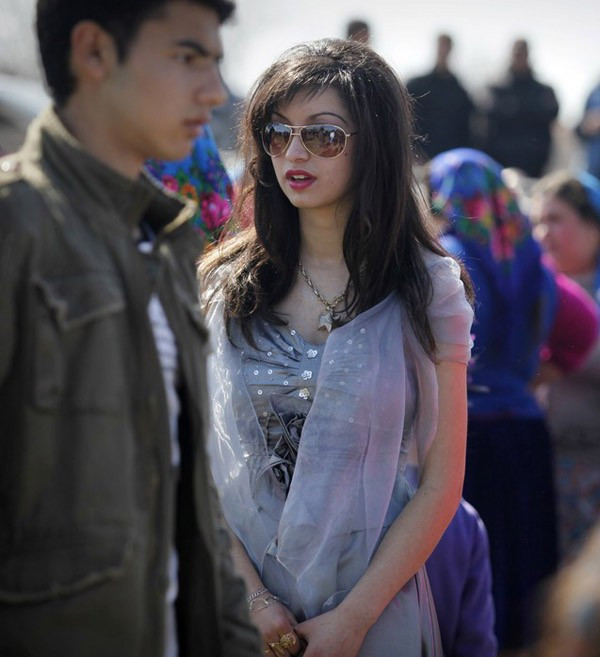 Gelin pazarı! Ufak yaşta onlarca genç kız... - Resim: 2