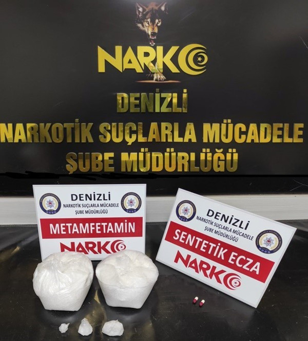 Değeri 700 bin TL! Denizli'de bagaj halısının altından çıktı - Resim: 0