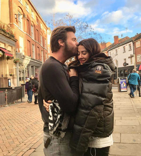 Taze anne Başak Dizer 4 ayda hamilelik kilolarından kurtuldu! O eski halinden eser kalmadı - Resim: 1