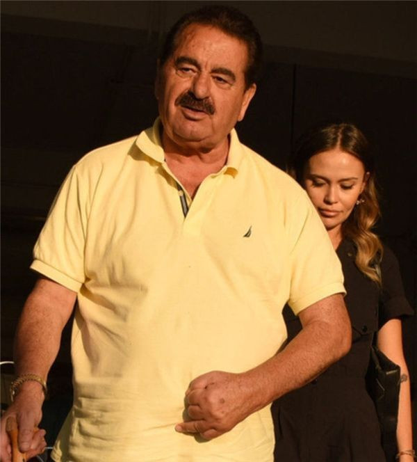 İbrahim Tatlıses'le 43 yaş küçük sevgilisi Gülçin Karakaya Bodrum'a gitti olay çıktı - Resim: 1