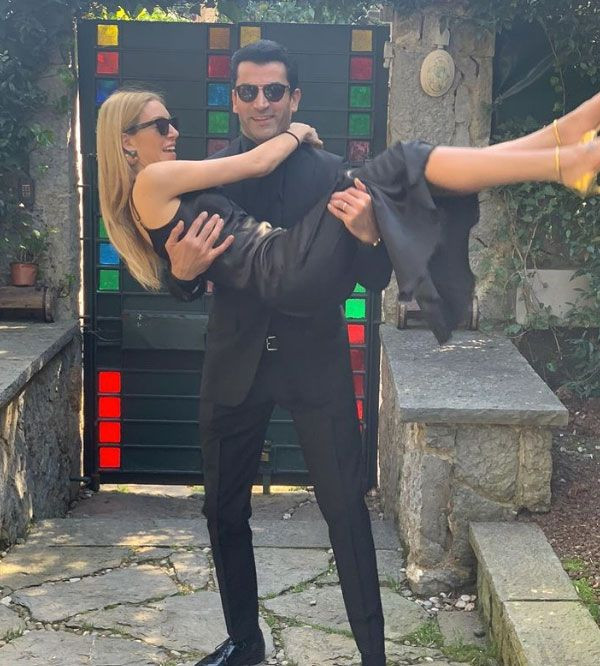 Kim der ki iki çocuk annesi! Sinem Kobal doğumdan sonra verdiği tatil pozları ile sosyal medyayı salladı - Resim: 1