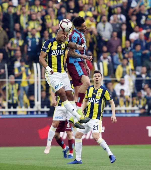 Fenerbahçe berabere kaldı tribünler memnun olmadı - Resim: 4