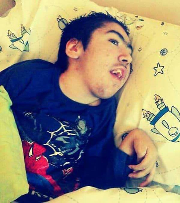 25 yaşındayken engelli bir çocuğu evlatlık edindi daha sonra ise... - Resim: 3