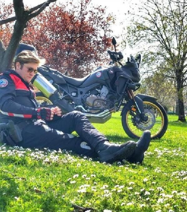 Samsun'da şehit polis memuru Adem Keskin gözyaşlarıyla uğurlandı - Resim: 2