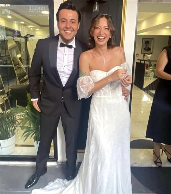 Güldür Güldür'ün sevilen oyuncusunun en mutlu günü sessiz sedasız evlendi - Resim: 4